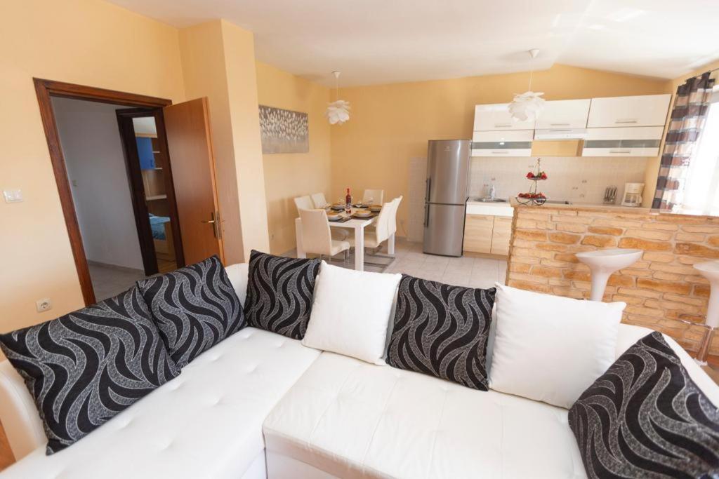 Apartman Gracia Kastela Exterior photo